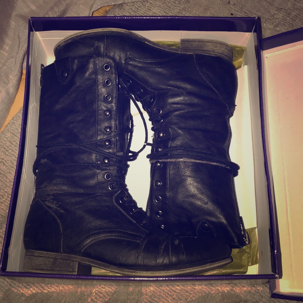 Steve Madden combat boots